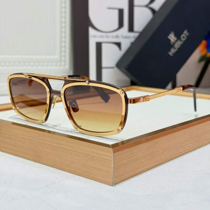 Picture of Hublot Sunglasses _SKUfw71164385fw
